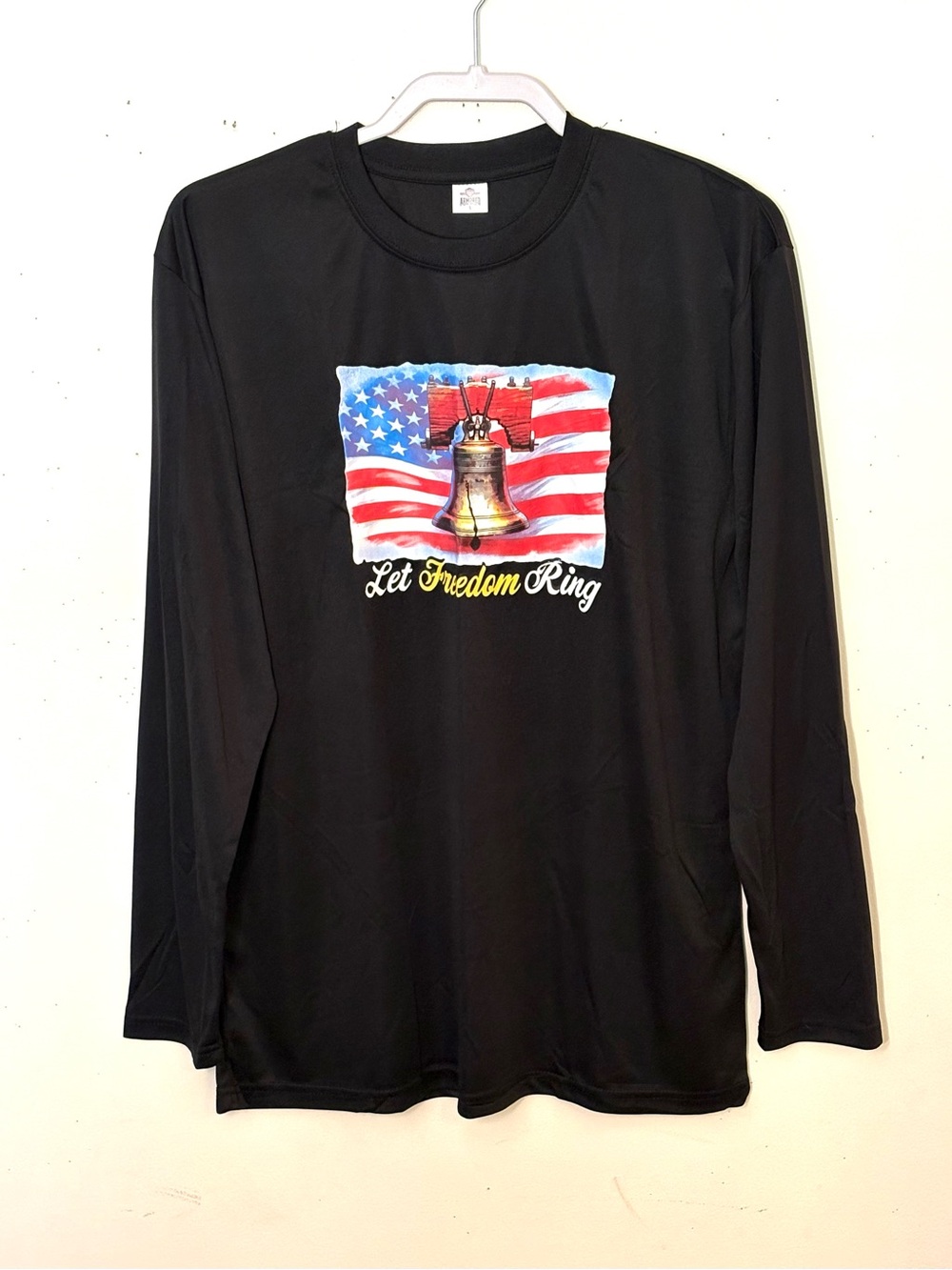 Armored Sportswear Black Long Sleeved Graphic Tee. Size L. NWT.